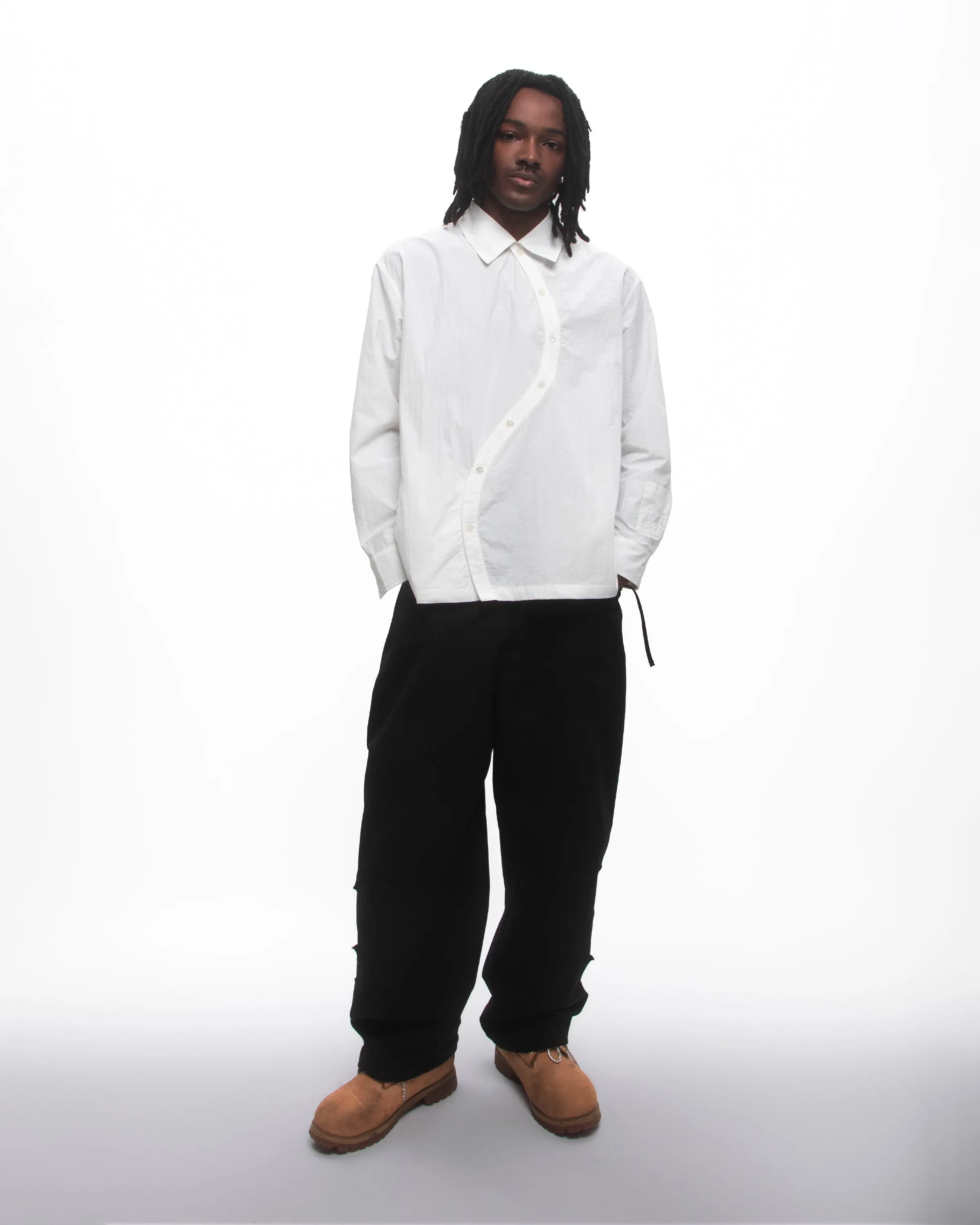 BLACK MOCHI RIPSTOP TROUSERS