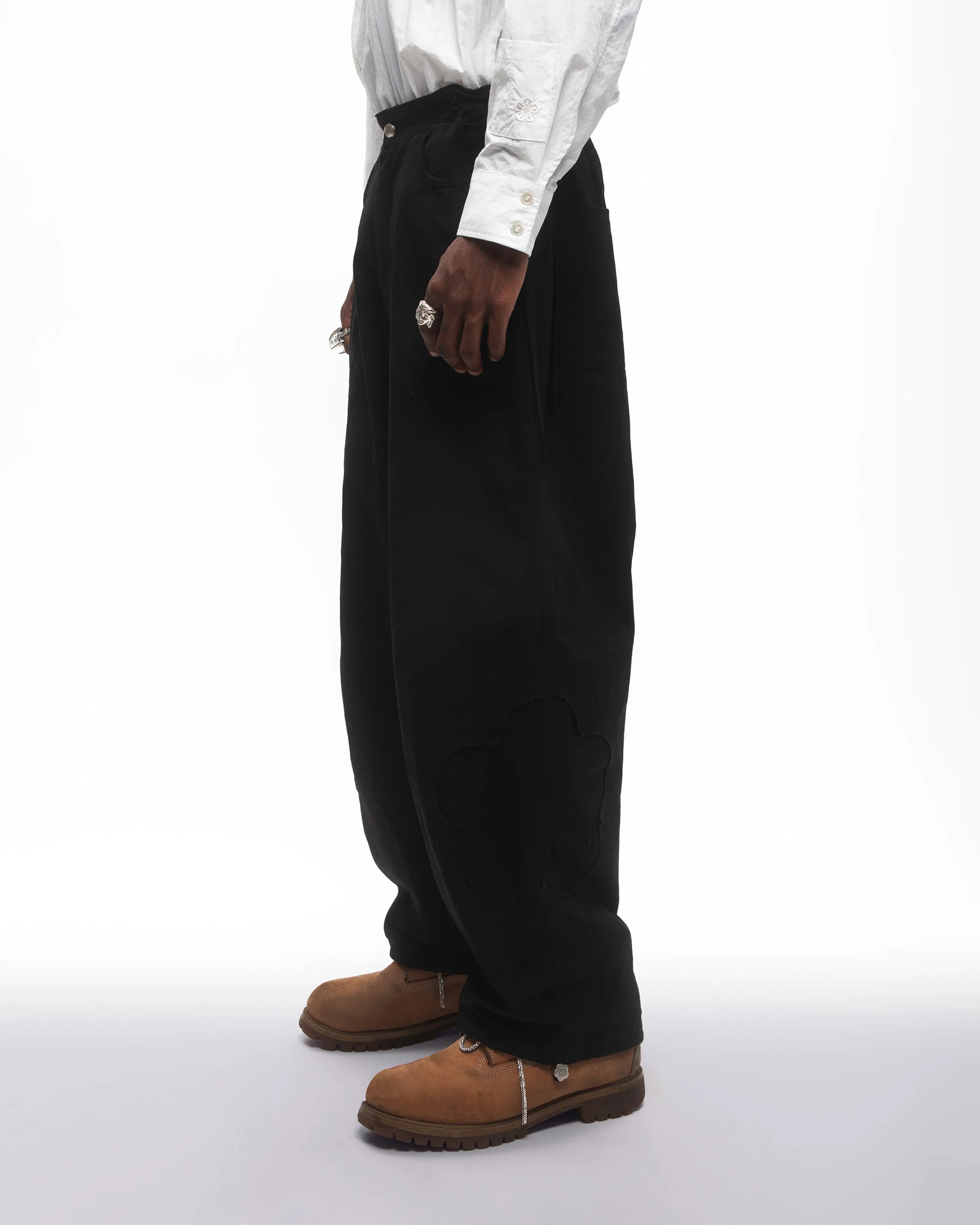 BLACK MOCHI RIPSTOP TROUSERS