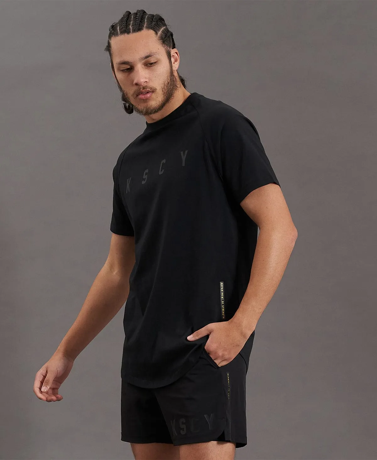 Process Raglan Curved Hem T-Shirt Jet Black