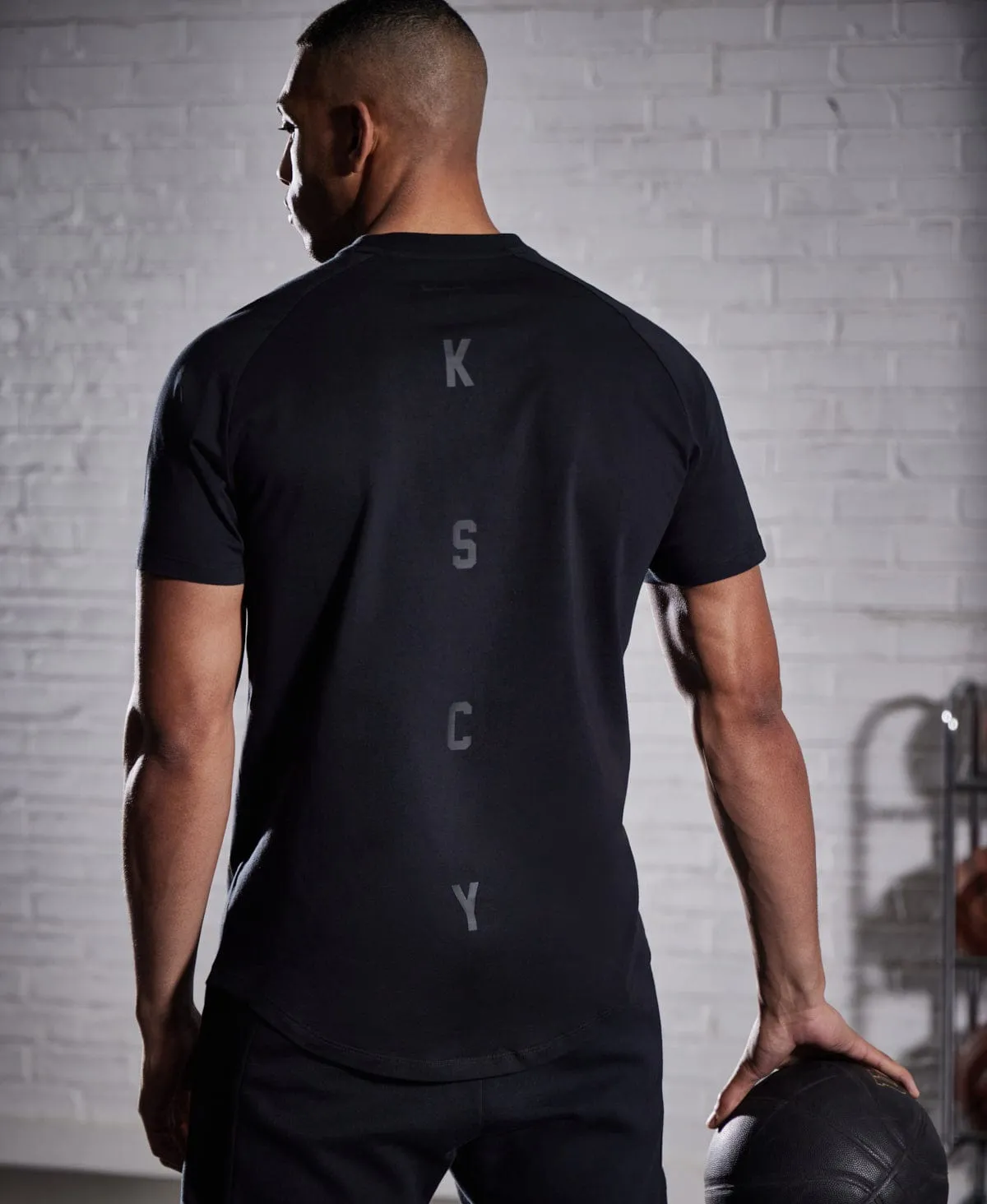 Process Raglan Curved Hem T-Shirt Jet Black