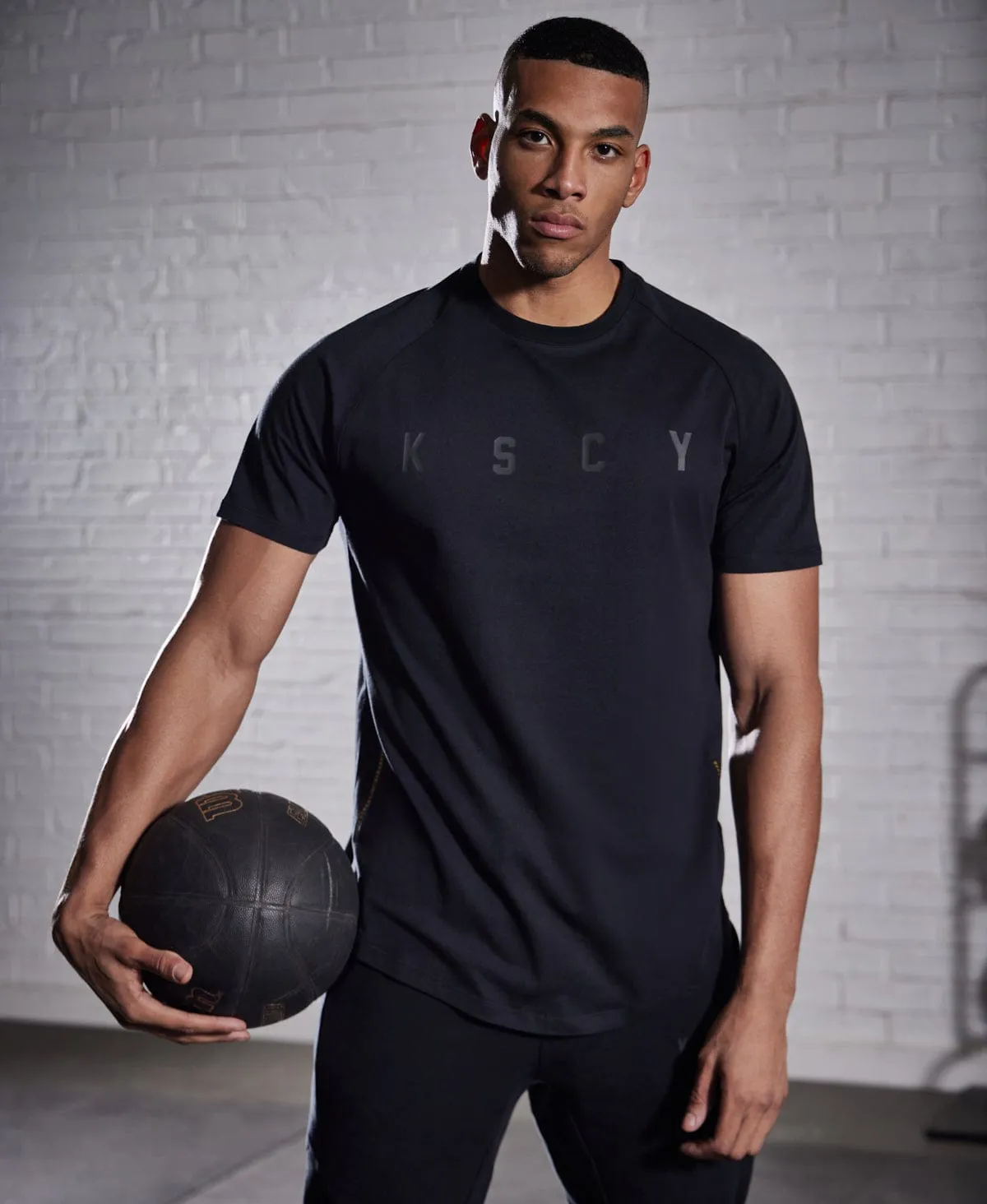 Process Raglan Curved Hem T-Shirt Jet Black